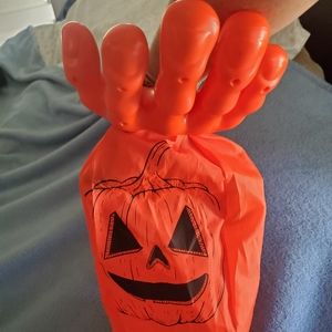 Halloween trick or treat hand bag awesome!